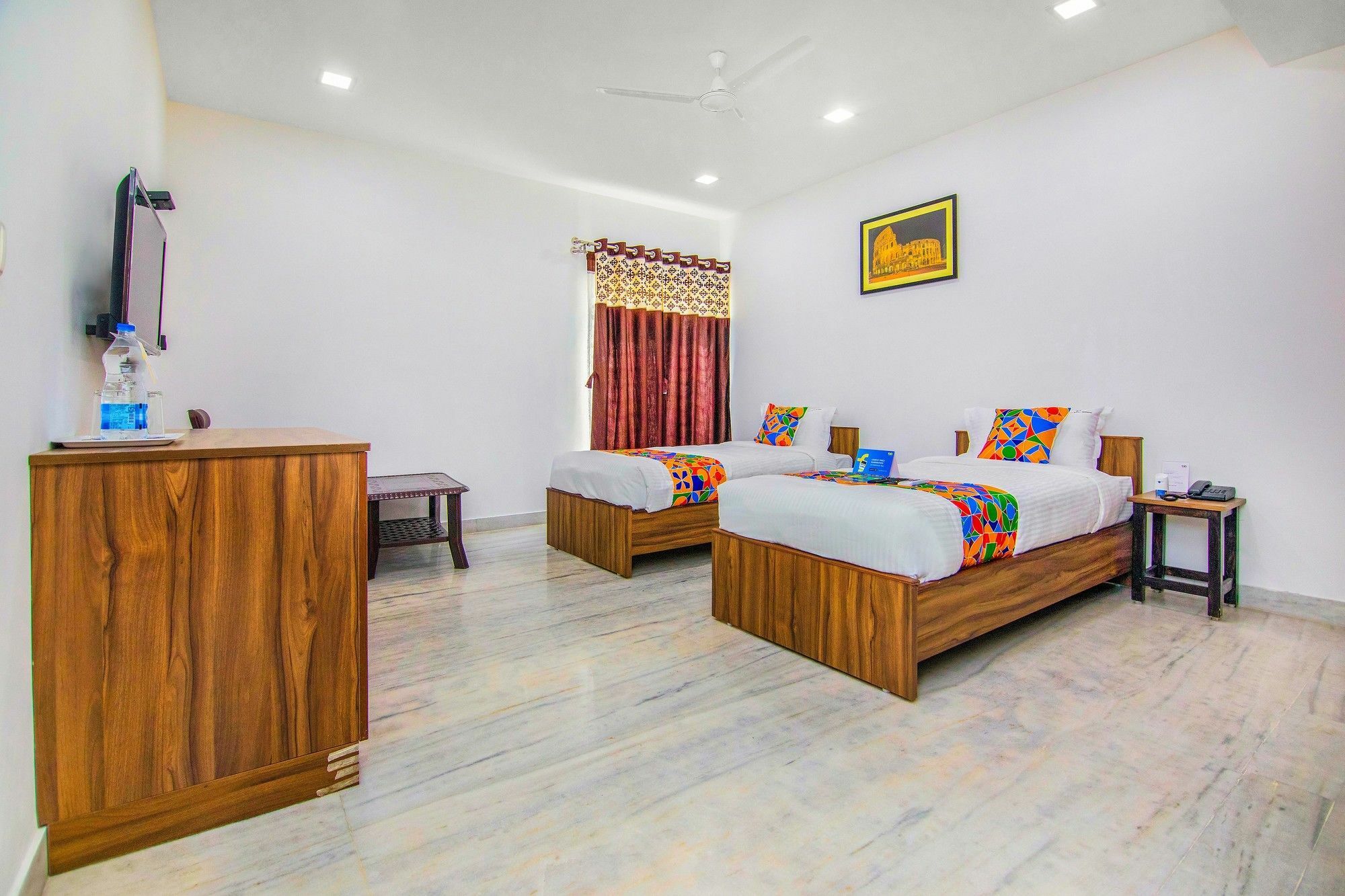 צ'נאי Fabhotel Venkeys Service Apartment Mylapore מראה חיצוני תמונה