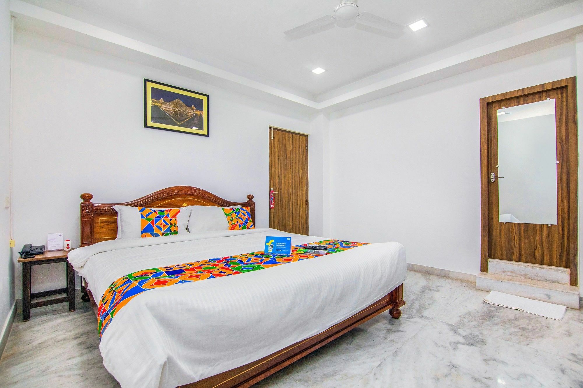 צ'נאי Fabhotel Venkeys Service Apartment Mylapore מראה חיצוני תמונה