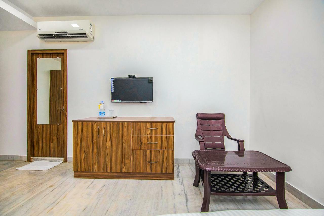 צ'נאי Fabhotel Venkeys Service Apartment Mylapore מראה חיצוני תמונה